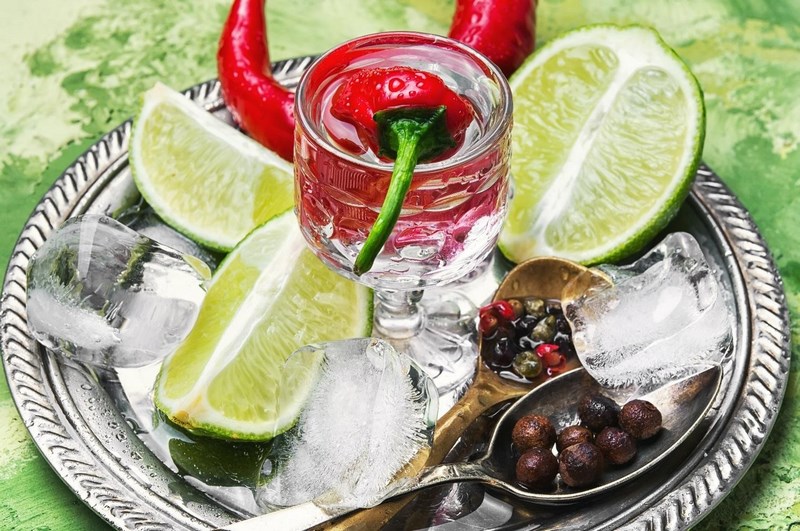 Водка SUMMUM со вкусом перца эспелет