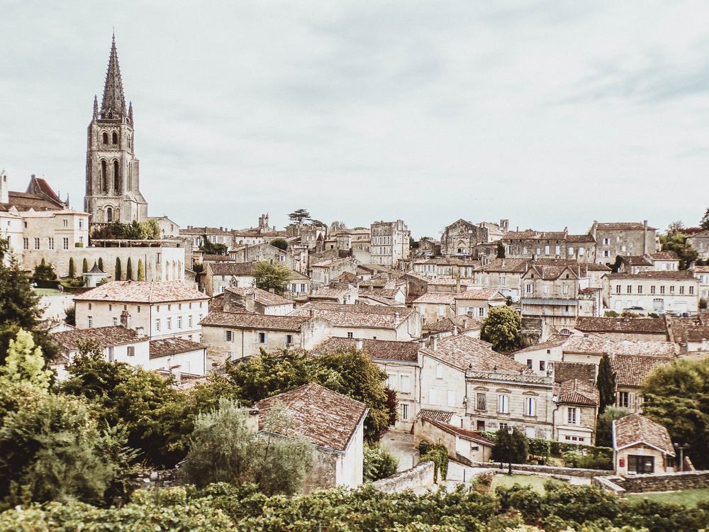 В Бордо (Bordeaux) более 110 га виноградников