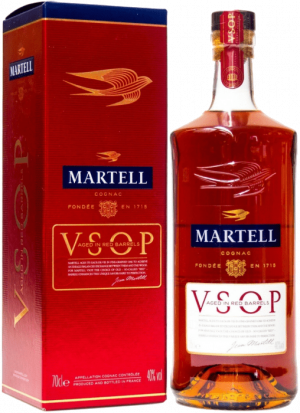 Изображение товара Коньяк Martell VSOP Aged in Red Barrels 0.7 л, французский элитный ликер