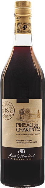 Вино Pineau des Charentes красное 0.75 л