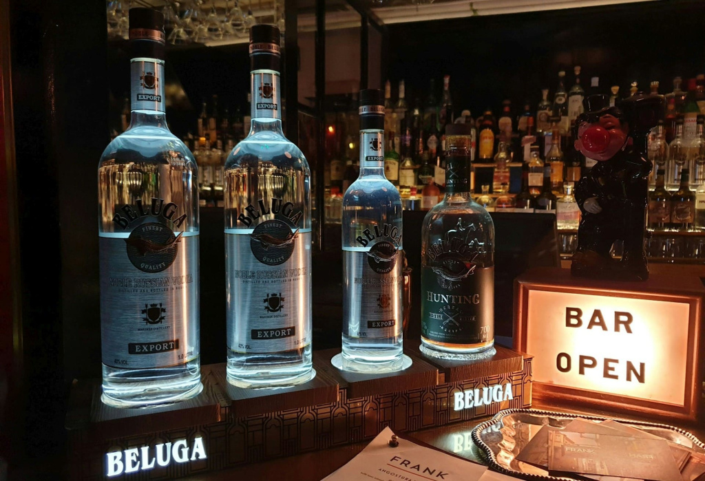 из какого спирта делают водку