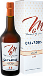 Кальвадос Marquis De Montdidier VSOP Calvados AOC, в подарочной упаковке
