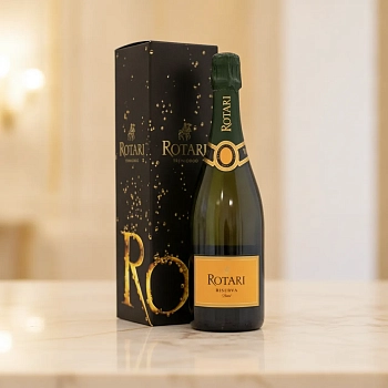 Игристое вино Trento Rotari Riserva Gift Box White Brut 0.75 л