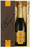 Шампанское Veuve Clicquot Vintage Brut White, gift box