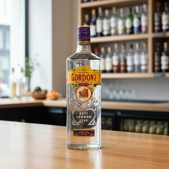 Джин Gordon's London Dry Gin 0.7 л