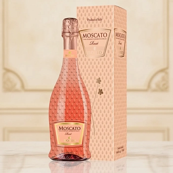 Игристое вино Moscato Rose Spumante Dolce в подарочной упаковке 0.75 л